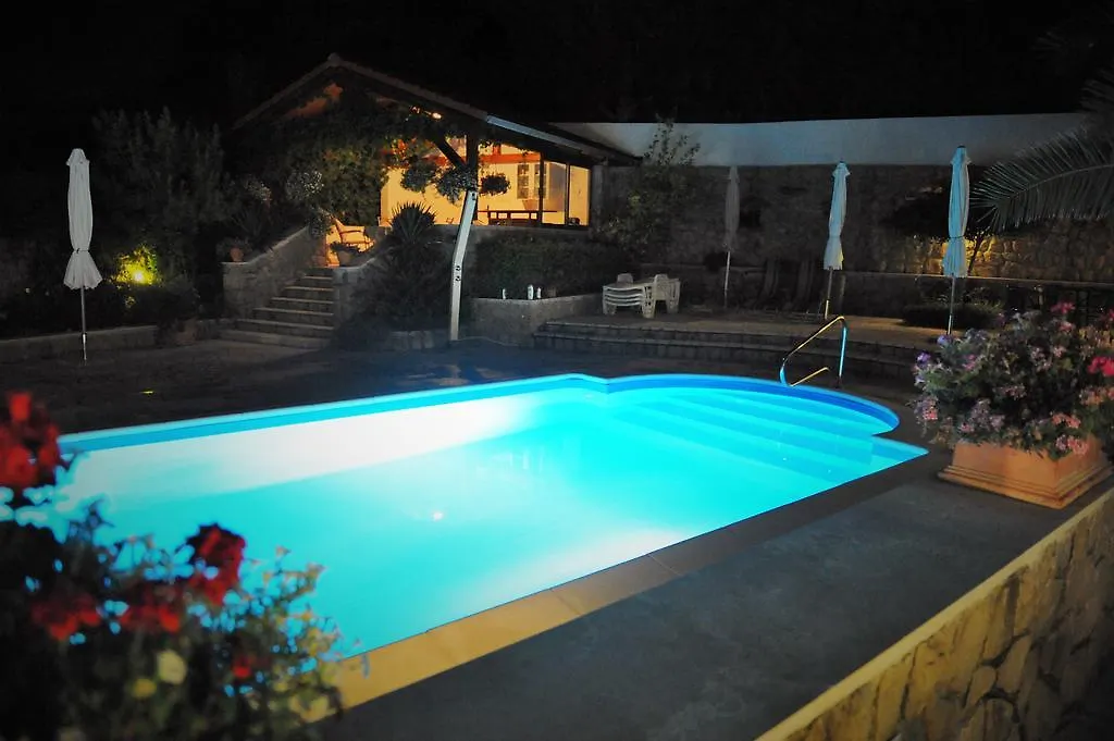 Apartments Angela Kampor Croatia
